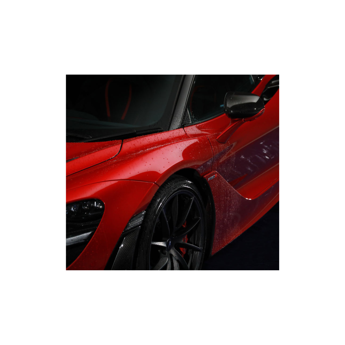 ULTRA HIGH DEFINITION SHAMPOO 高泡沫洗車精