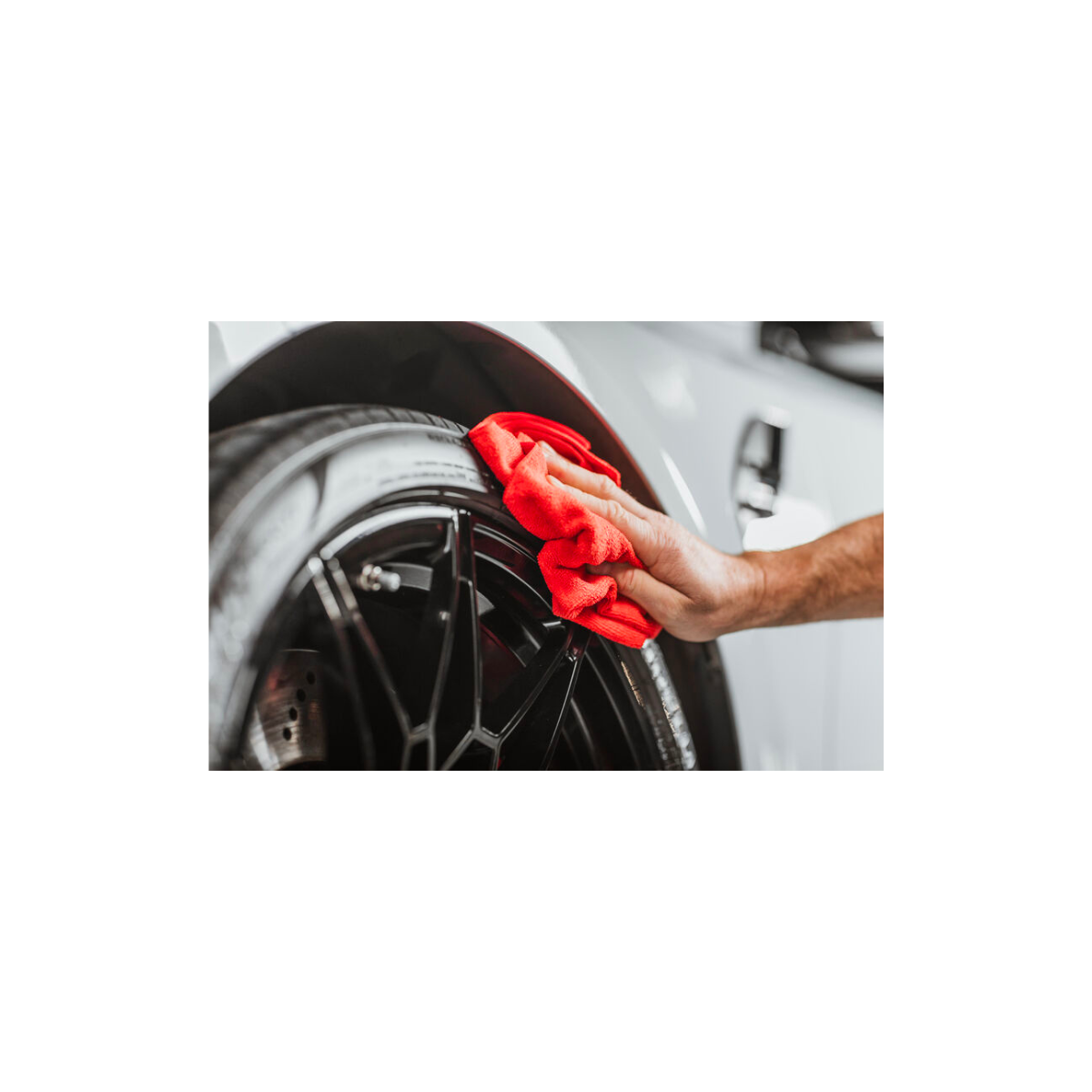 INSTANT TYRE DRESSING 輪胎亮光保護劑